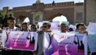 دعشنة الجامعات اليمنية.. قيود حوثية لقتل فرحة تخرج الطلاب