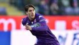 هداف الدوري الإيطالي.. كيف تفوق فلاهوفيتش على ميسي ومحمد صلاح؟