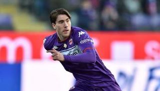 دوسان فلاهوفيتش هداف الدوري الإيطالي