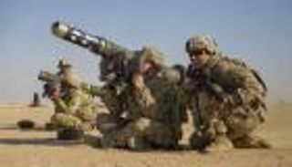 بـ"جافلين" وأسلحة جديدة.. أوكرانيا تستعد لصد هجوم روسي محتمل