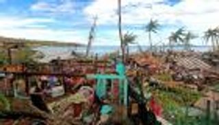 إعصار "راي" المدمّر بالفلبين.. أكثر من 20 قتيلاً وأضرار جسيمة (صور)