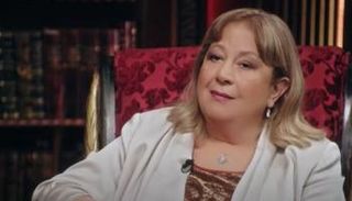 الفنانة سمية الألفي