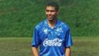 دروجبا الأبرز.. 3 نجوم اشتروا أنديتهم قبل الظاهرة رونالدو