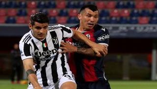 يوفنتوس وكالياري من مواجهة سابقة