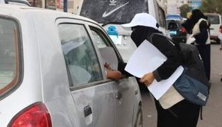 الحملة تستهدف توعية المواطنين في الشوارع
