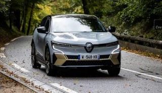 "رينو" Mégane E-Tech الكهربائية الجديدة