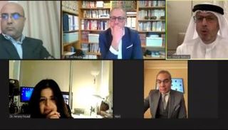 خبراء في ندوة مركز 