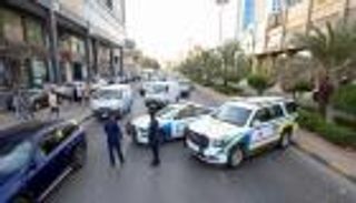 صحيفة: الكويت تبعد مصريين تورطا في "تمويل حزب الله"