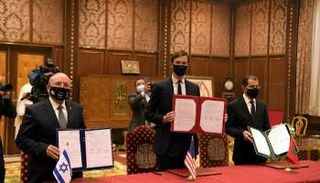 الموقعون على الاتفاق الثلاثي - أرشيف