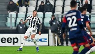 يوفنتوس ضد كالياري