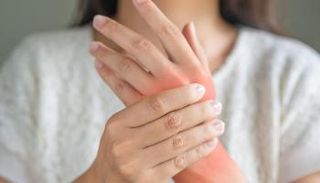  ينبغي لمرضى النقرس شرب السوائل بكثرة - أرشيفية