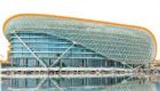 50 جائزة في 2021.. حصاد قياسي لجزيرة "ياس" الإماراتية