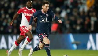 ليونيل ميسي لاعب باريس سان جيرمان