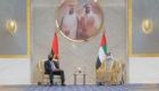 خلال "إكسبو 2020 دبي".. محمد بن راشد ورئيس أنجولا يبحثان تعزيز التعاون الاقتصادي