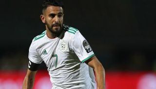 رياض محرز بقميص الجزائر