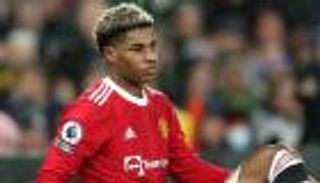 كم لاعبا مصابا بكورونا في مانشستر يونايتد؟.. راشفورد يجيب