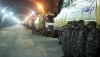 دوي انفجار جنوب إيران.. وإعلام يتحدث عن استهداف قاعدة عسكرية