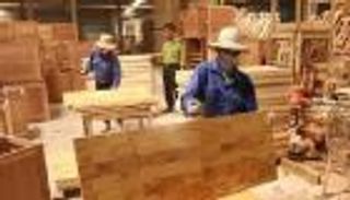 دراسة تحذر من خطر يهدد العاملين بصناعات الأخشاب والكيماويات والبلاستيك