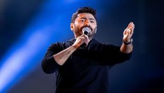 النجم المصري تامر حسني