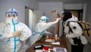 كورونا حول العالم.. تراجع إصابات الصين وارتفاع وفيات المكسيك والبرازيل