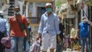 أوميكرون يخلط الأوراق في المغرب.. إغلاق وتعليم عن بُعد