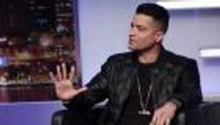 حسن شاكوش يعلق على تشبيه صابر الرباعي صوته بالمطربات