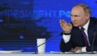 "إهانة النبي محمد ليست حرية تعبير".. بوتين ينتصر للعقل