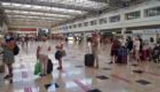 تركيا تخطط لرفع عدد مطاراتها لاستيعاب نمو حركة السفر