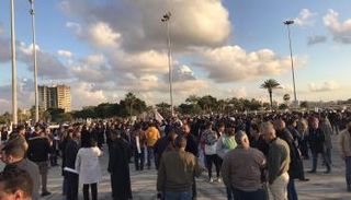 جانب من تظاهرات الليبيين الرافضة لتأجيل الانتخابات