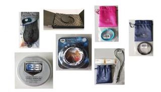 بعض القلائد وأقنعة النوم وأساور الأطفال مشعة بشكل خطير