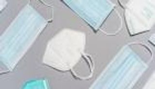 هل يجب تعديل نوع الكمامة مع تفشي "أوميكرون"؟.. خبراء يجيبون