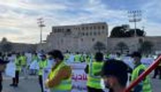 بـ"سترات صفراء".. طرابلس ترفض تأجيل الانتخابات الليبية