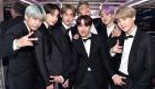 كورونا يهاجم فرقة "BTS".. إصابة 3 أعضاء بعد "رحلة أمريكا"