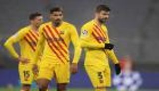 برشلونة أبرز الضحايا.. 2021 عام الصدمات الكبرى في ملاعب كرة القدم