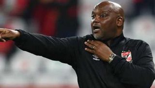 بيتسو موسيماني مدرب الأهلي المصري