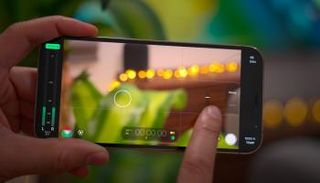 تطبيق FiLMiC Pro 