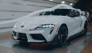 سيارة تويوتا الرياضية GR Supra الجديدة.. زعانف سمكة القرش