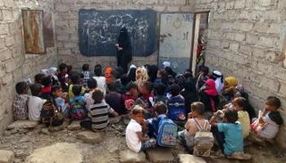 صورة التقطها المصور خالد زياد لإحدى المدارس اليمنية