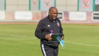 بيتسو موسيماني مدرب الأهلي المصري