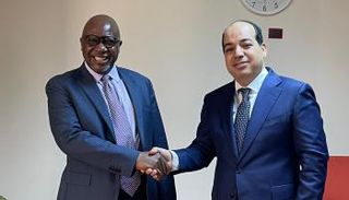 زينينغا ومعيتيق