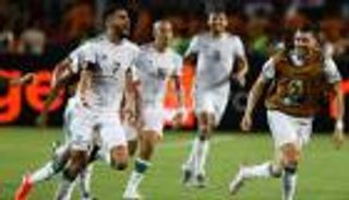 كأس أمم أفريقيا.. منتخب الجزائر يثير أزمة في الدوري الفرنسي