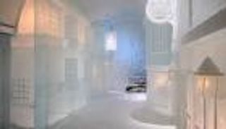 أقدم فندق جليدي بالعالم يفتح أبوابه للنزلاء.. الحياة في ثلاجة