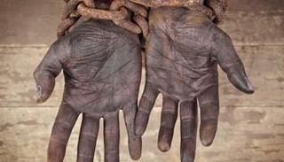 العمل القسري.. تعبيرية