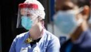 لأول مرة.. العالم يسجل مليون إصابة يومية بكورونا