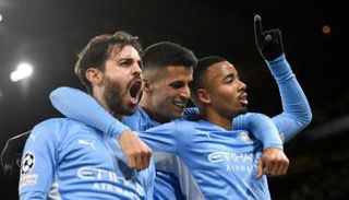 مانشستر سيتي متصدر جدول ترتيب الدوري الإنجليزي