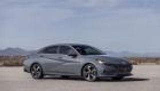 قائمة بأفضل السيارات الهجينة في 2021