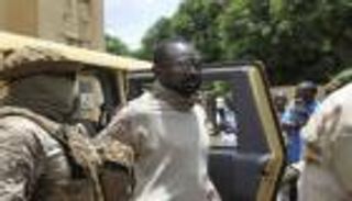 المجلس العسكري بمالي: لا عودة للحكم المدني قبل 5 سنوات