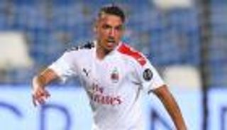 "بلدوزر" ميلان يحتفي بعودة إسماعيل بن ناصر