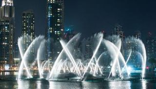 نافورة دبي مول الراقصة