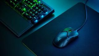 أسرع فأرة ألعاب في العالم من ريزر